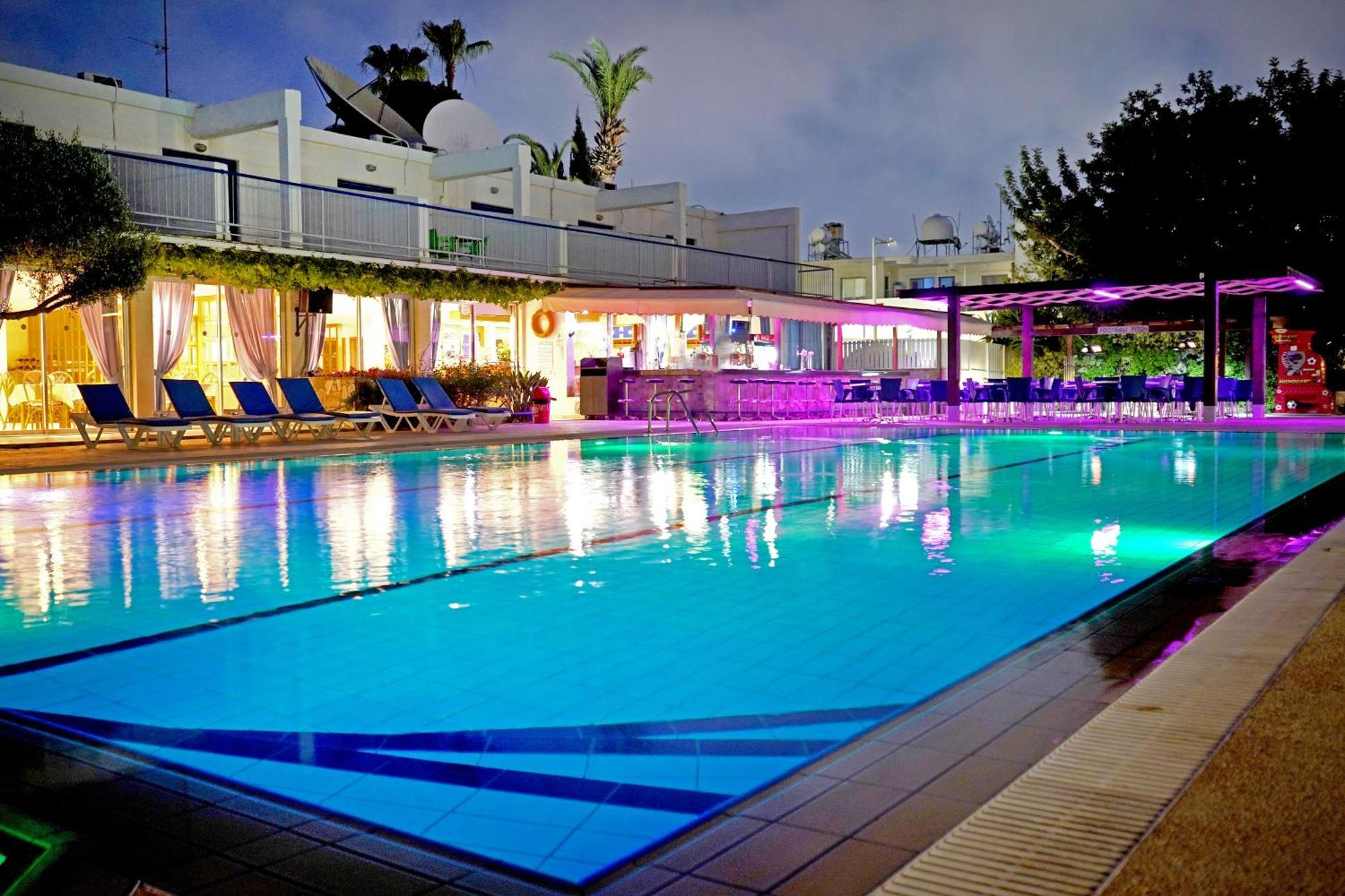 Green Bungalows Hotel Apartments Ayia Napa Ngoại thất bức ảnh